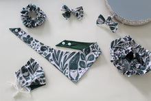 Load image into Gallery viewer, The No Place Like Gnome Dog Accessories Set