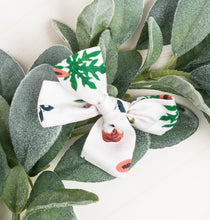 Load image into Gallery viewer, The 'Mischief Managed' Dog Hair Bow