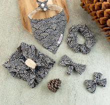 Load image into Gallery viewer, The Pacific Dog Hair Bow