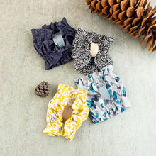 Load image into Gallery viewer, The Everest Dog Snood