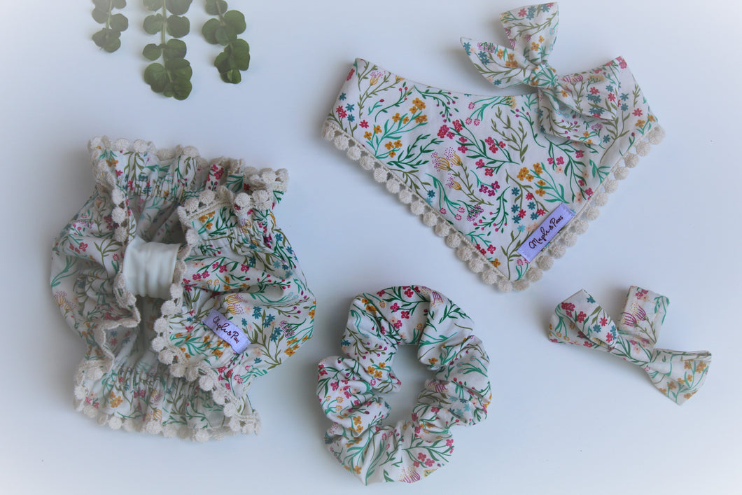 'Wildflower' Dog Accessories Set