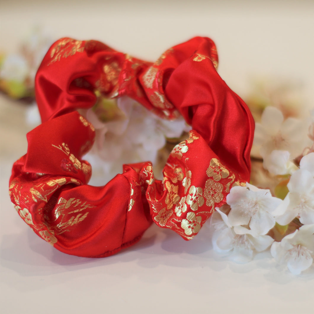 The Plum Blossoms Scrunchie