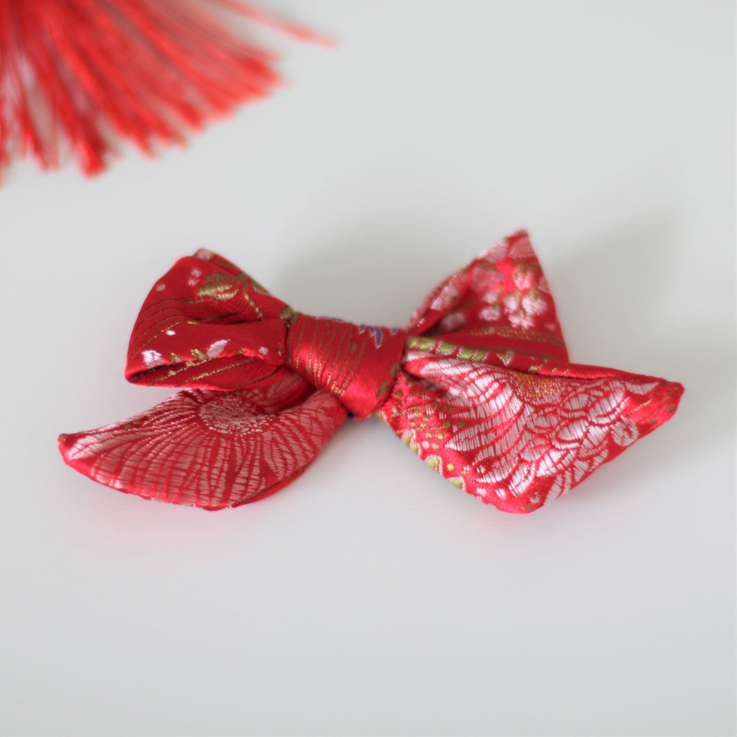 The Royal Chrysanthemums Dog Hair Bow