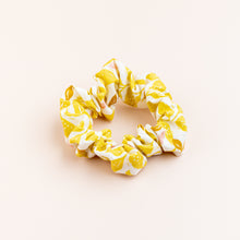 Load image into Gallery viewer, The Sweet Pea Scrunchie
