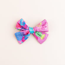 Load image into Gallery viewer, The Lantern Dog Hair Bow
