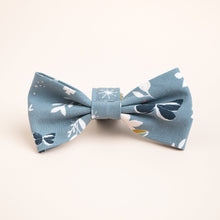 Load image into Gallery viewer, darcy dog bowtie
