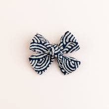 Load image into Gallery viewer, The Pacific Dog Hair Bow
